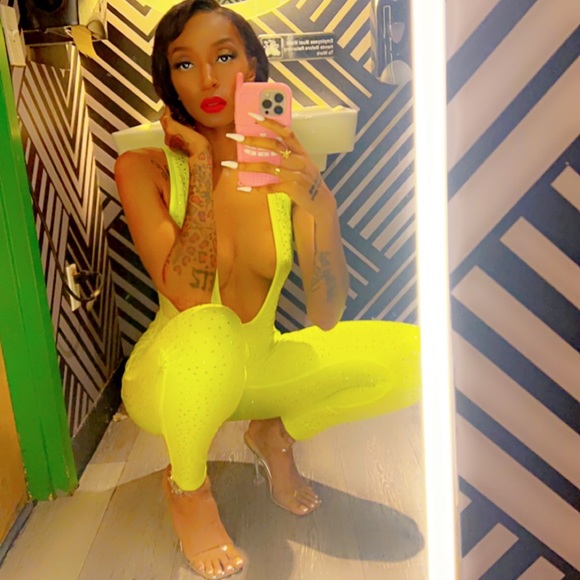 Neon Yellow Rhinestone Daisy Jumpsuit - Picture 4 of 4